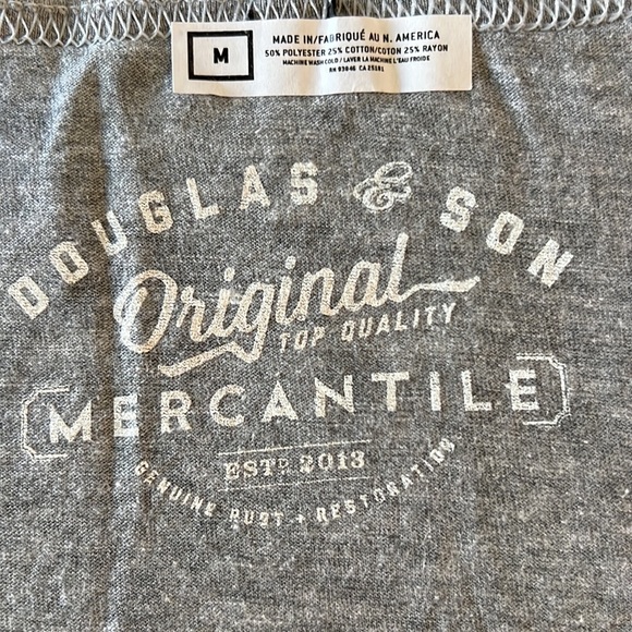 VACATION TANK TOP, brand new condition! Bundle for discount :) - Picture 3 of 3